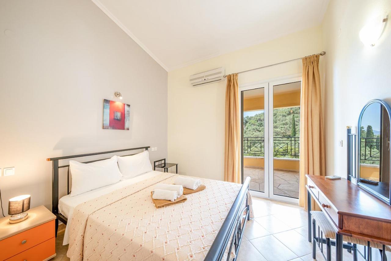 Villa Christina Nisaki  Ngoại thất bức ảnh