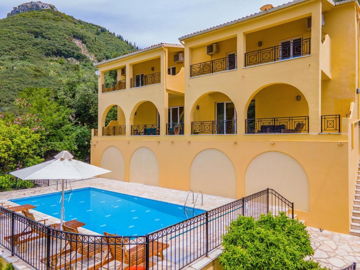 Villa Christina Nisaki  Ngoại thất bức ảnh
