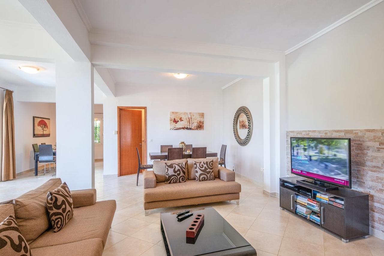 Villa Christina Nisaki  Ngoại thất bức ảnh