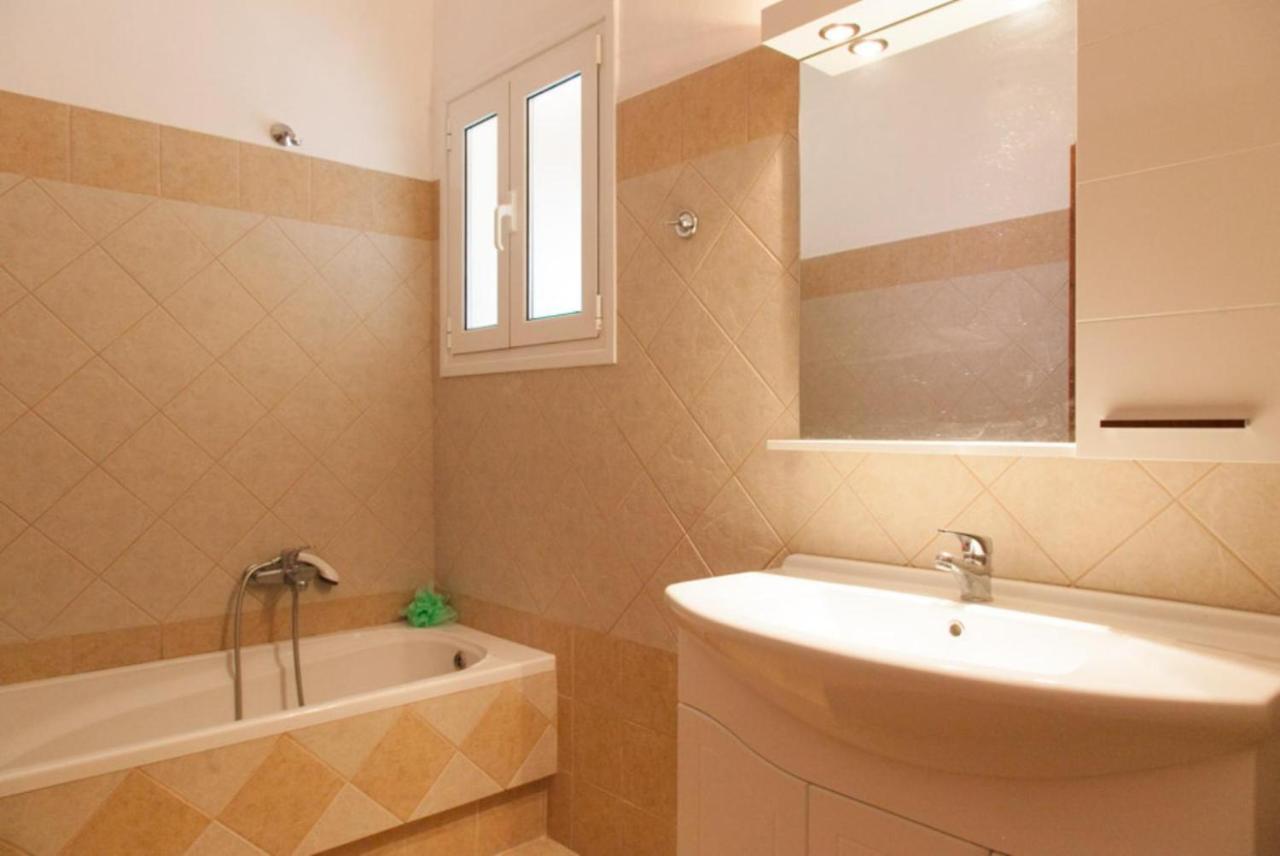 Villa Christina Nisaki  Ngoại thất bức ảnh